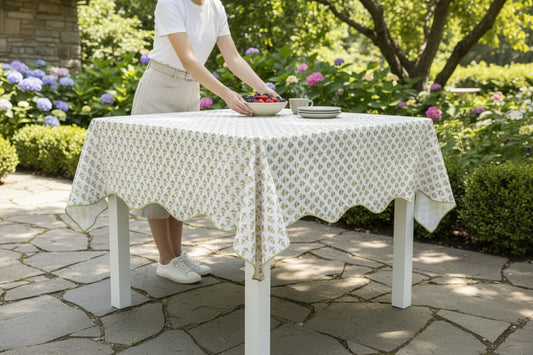 Green Floral Scalloped Tablecloth - Square