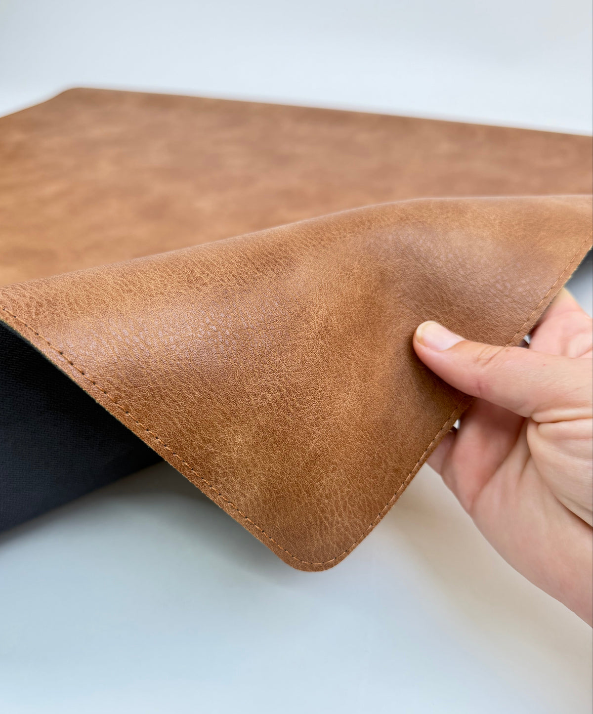 Brown Vegan Leather Mahjong Mat w/ Carrying Bag