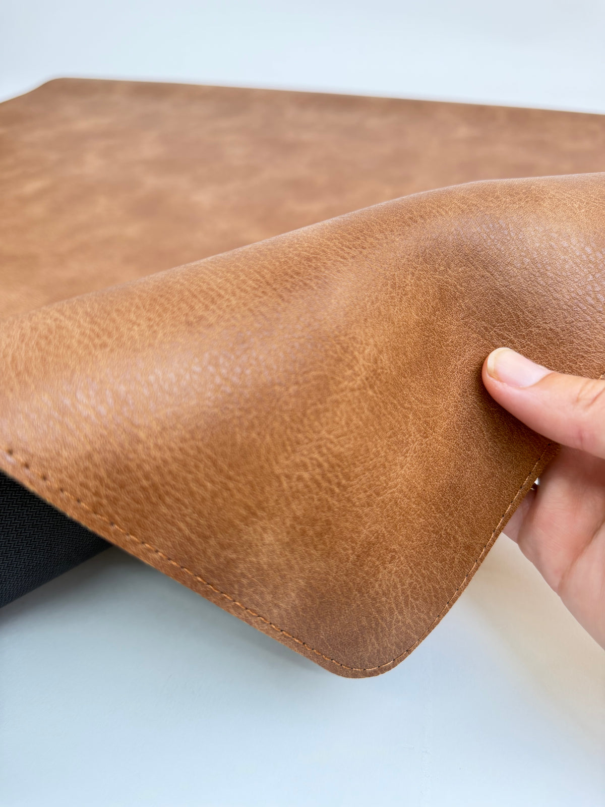 Brown Vegan Leather Mahjong Mat w/ Carrying Bag