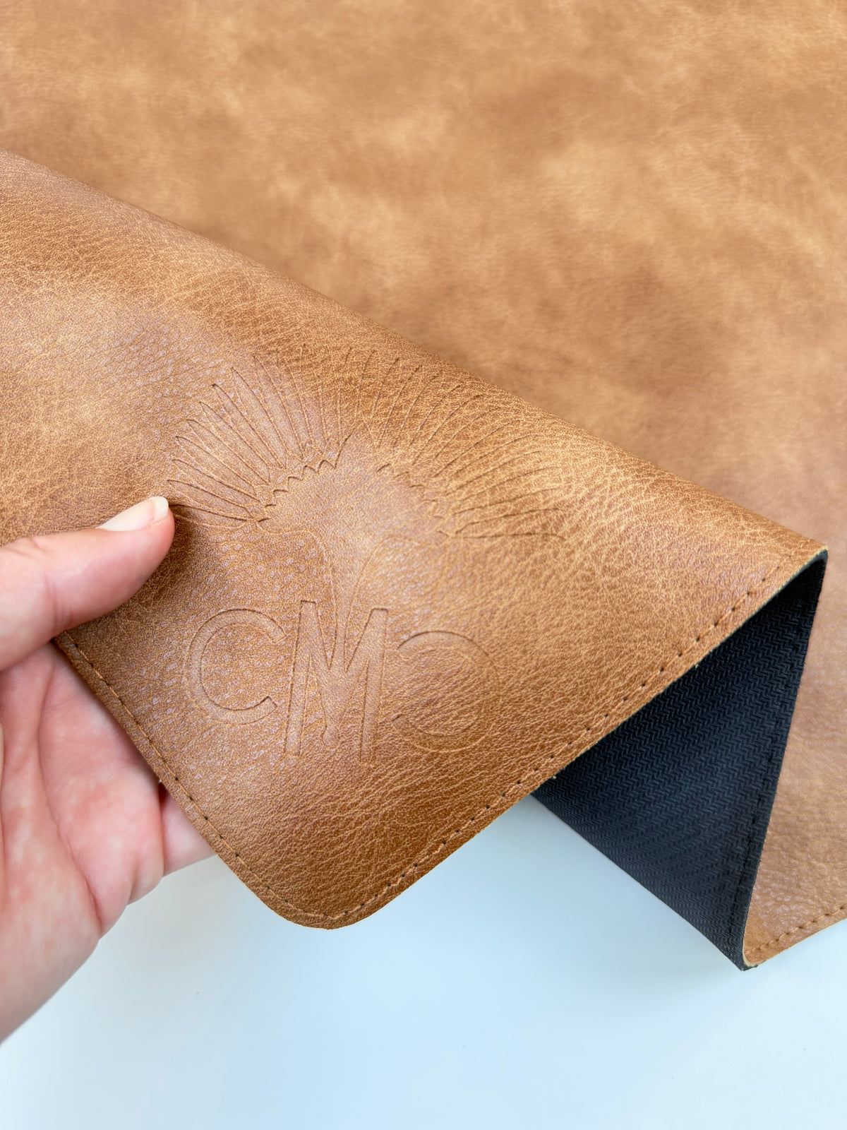 Brown Vegan Leather Mahjong Mat w/ Carrying Bag