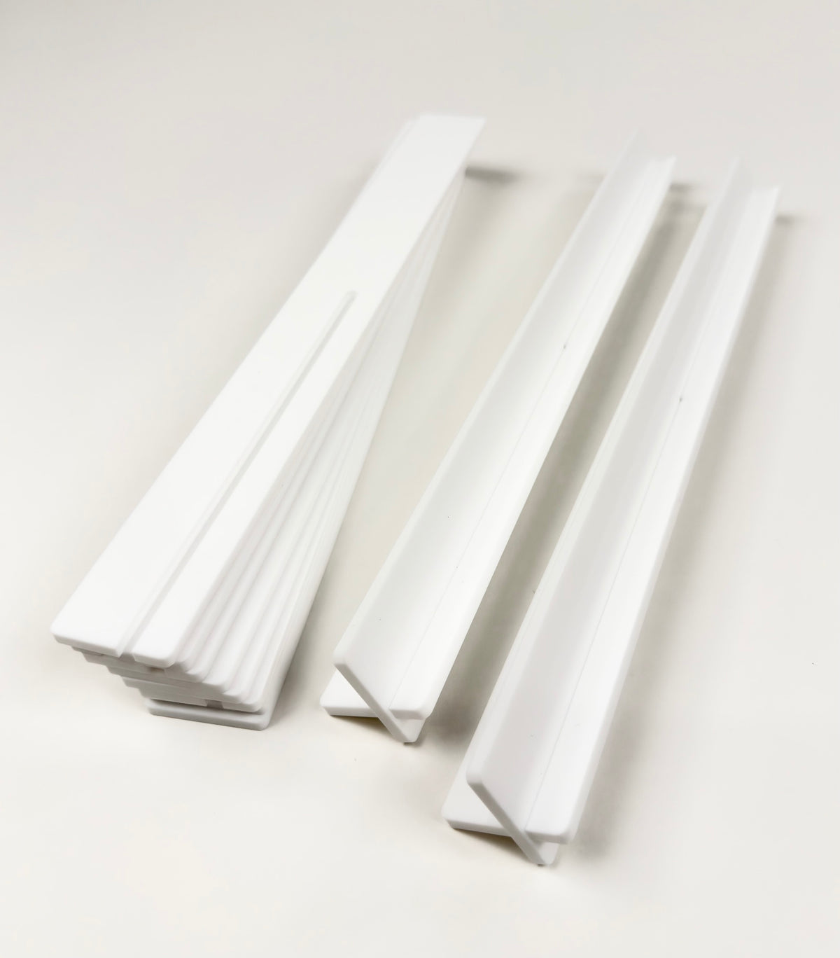 Acrylic Travel Racks & Rack Bag- White