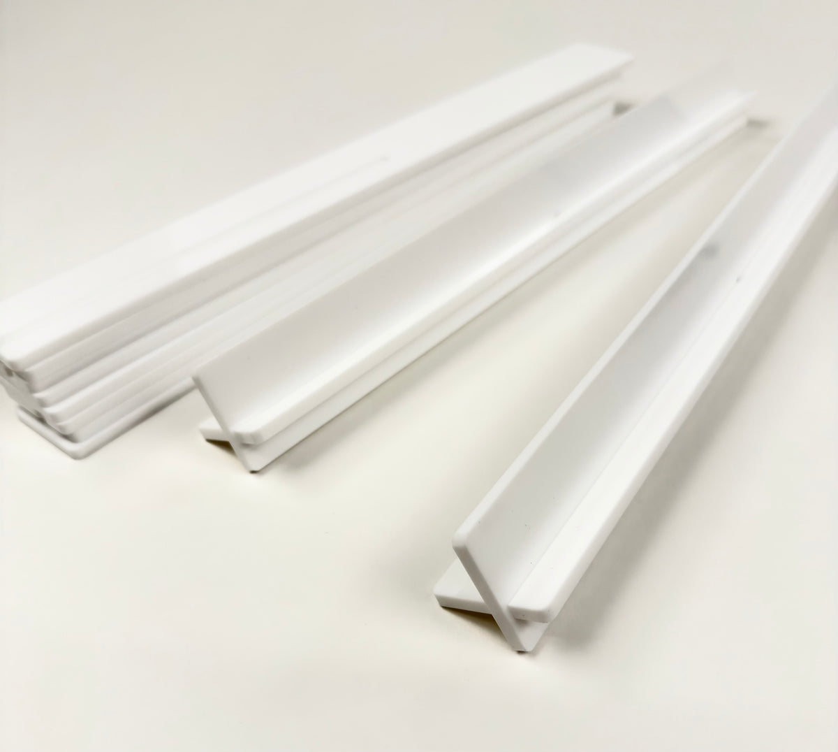 Acrylic Travel Racks & Rack Bag- White
