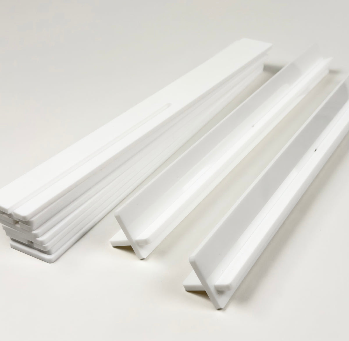 Acrylic Travel Racks & Rack Bag- White