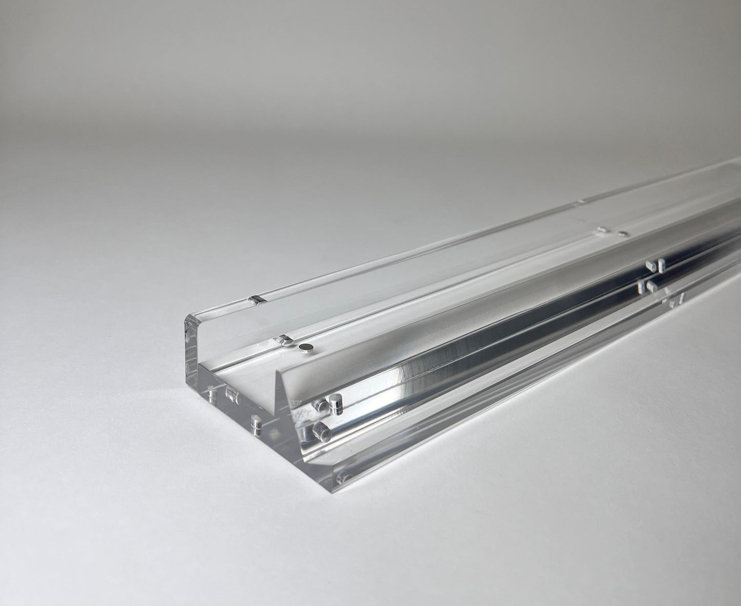 Clear Acrylic MahJong Racks with Magnetic Pushers – Set of 4 (20" long)