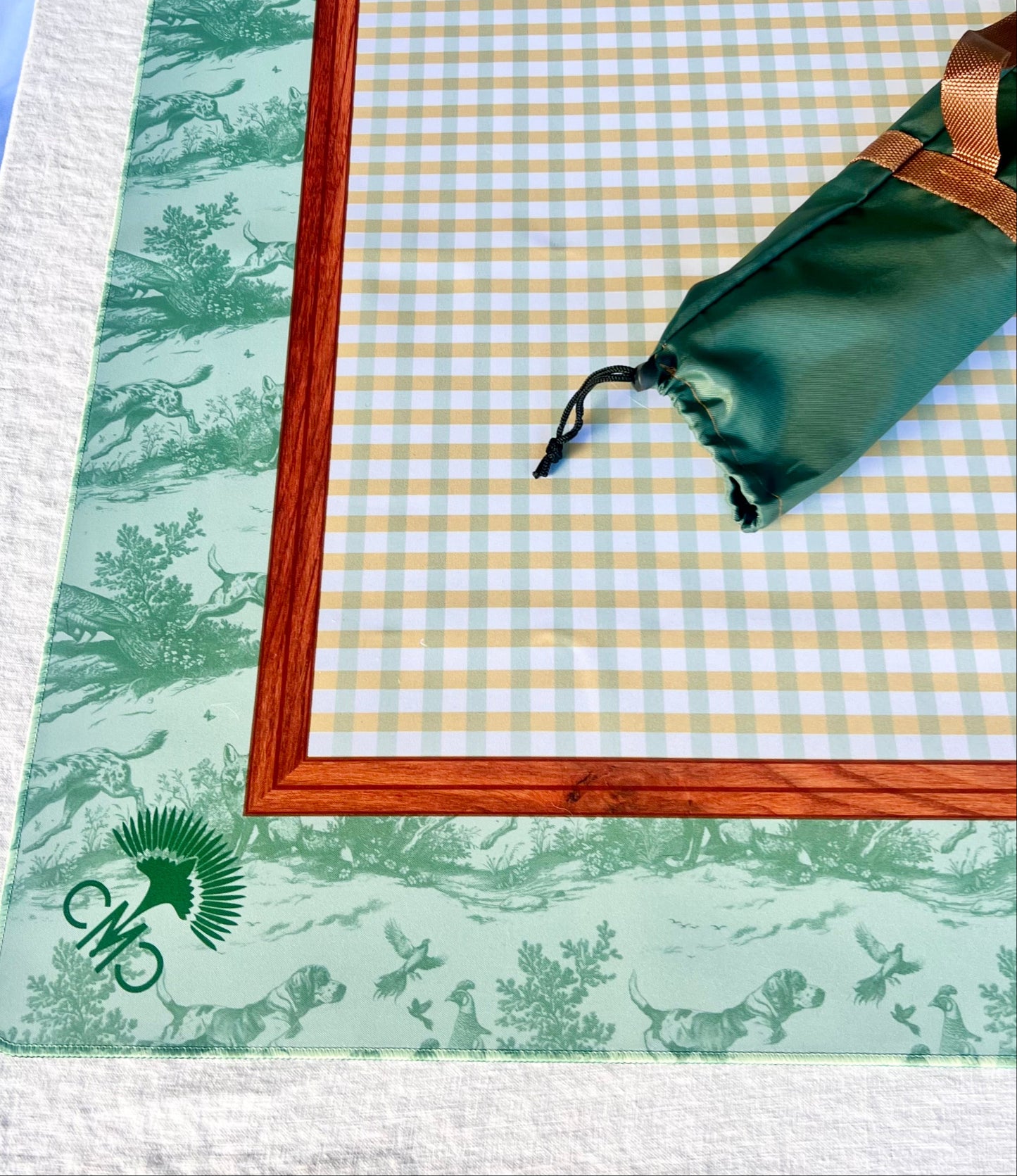 IN STOCK! The Hunt Club Neoprene Mat- Toile w/ Carrying Bag