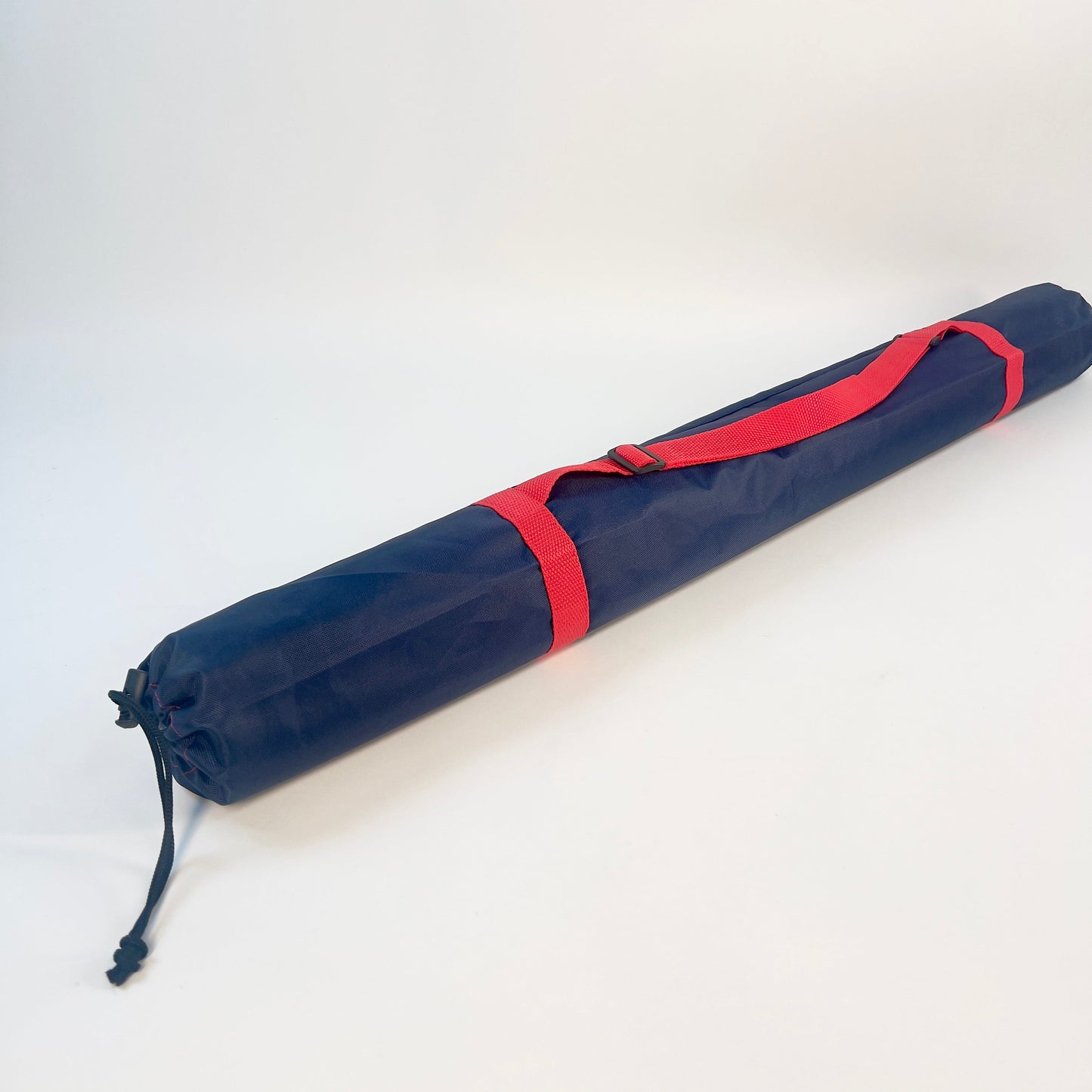 NEW! Ski Club Mat- Red Sweater Border & Toile Pattern w/ Carrying Bag