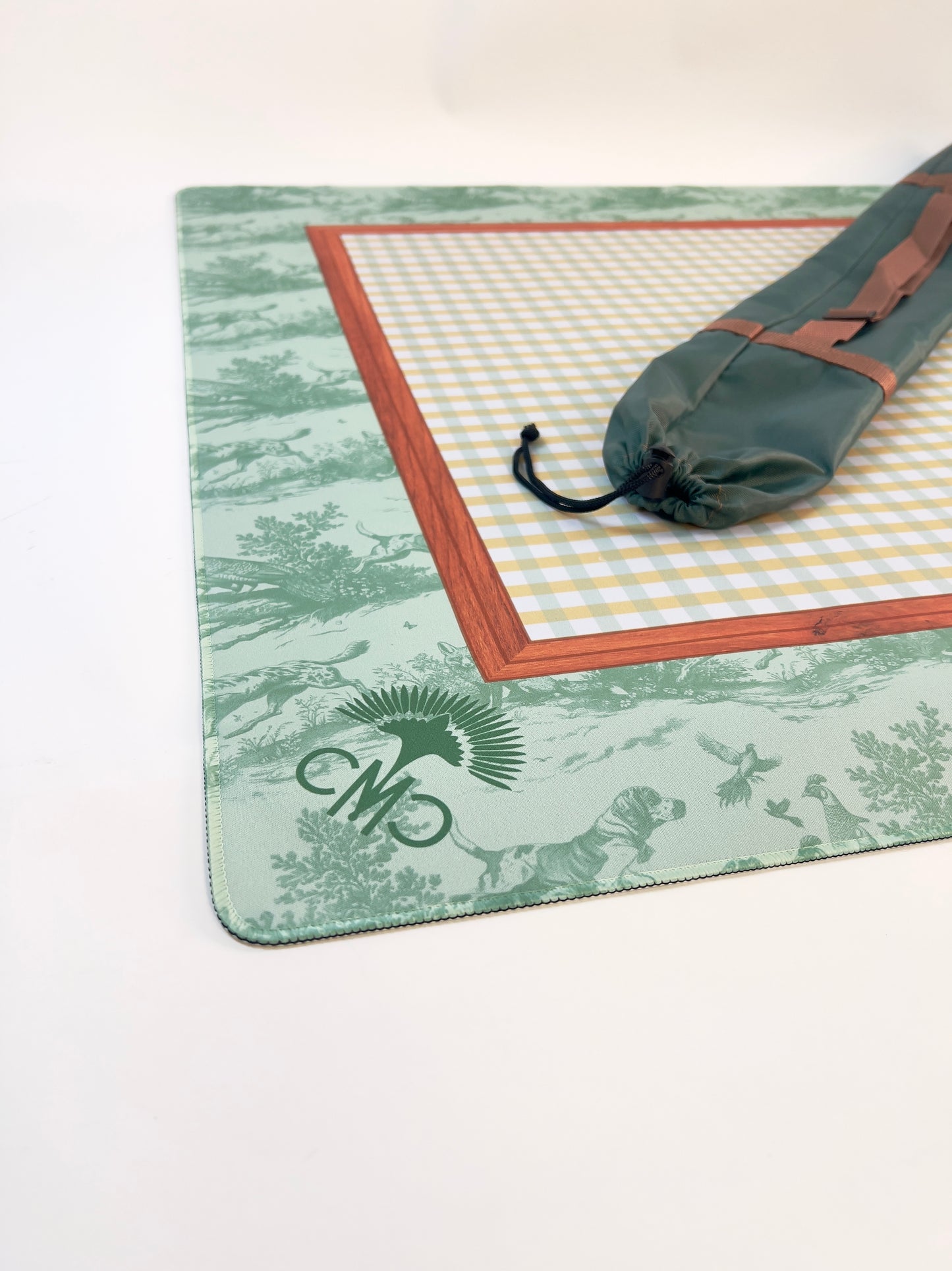 The Hunt Club Mat w/ Carrying Bag